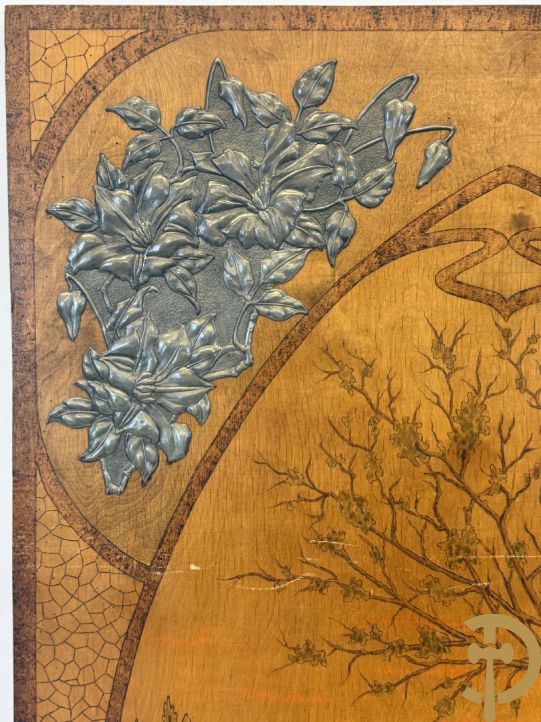Art Nouveau paneel met pyrografie 