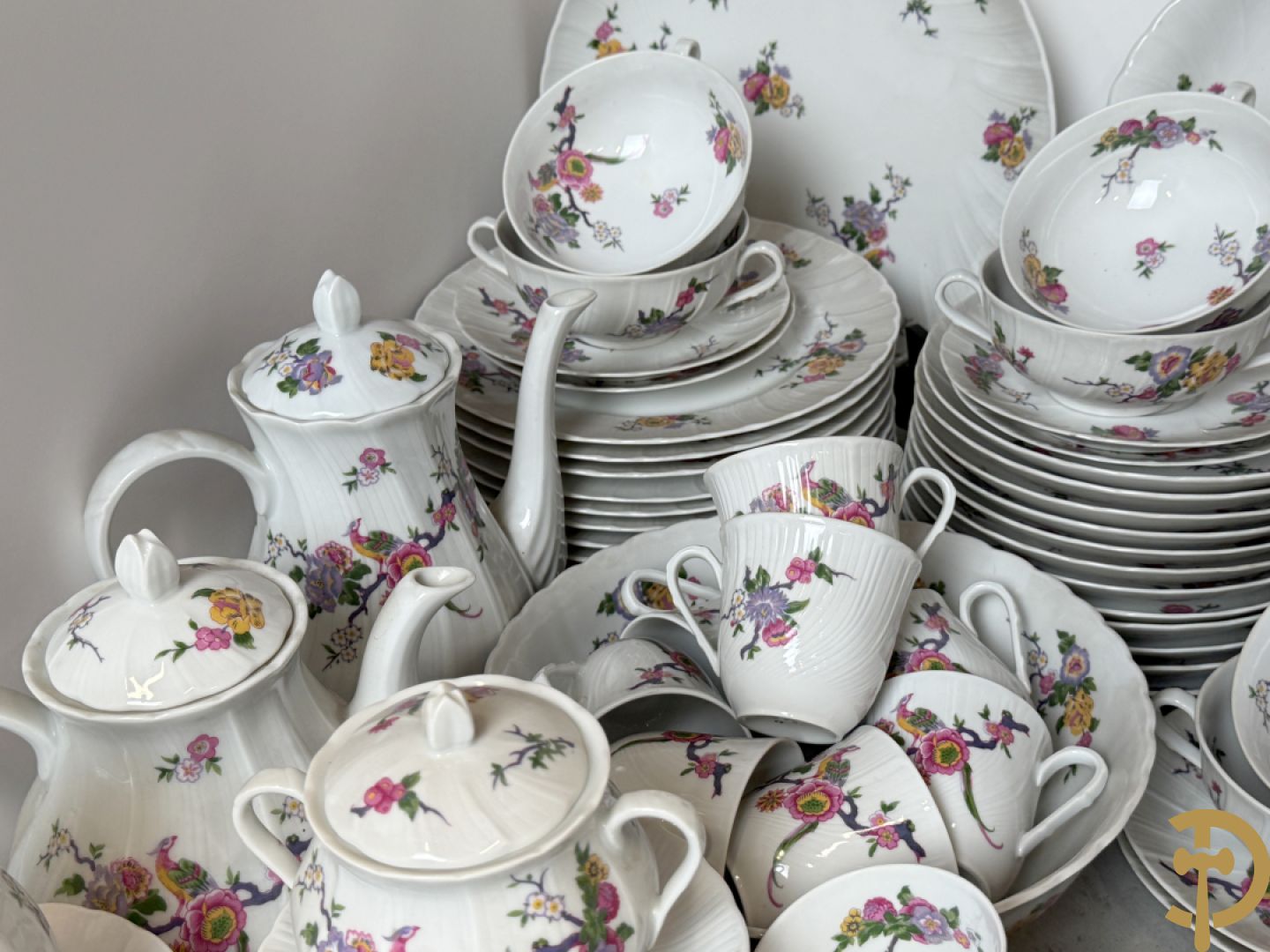 Porseleinen eet- (12-delig) en koffieservies (24- delig), Bernard Aud Limoges + porseleinen koffieservies, Haviland Limoges