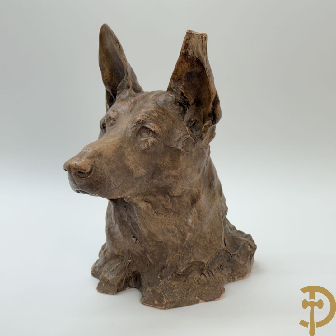 MONOT Marguerite getekend 