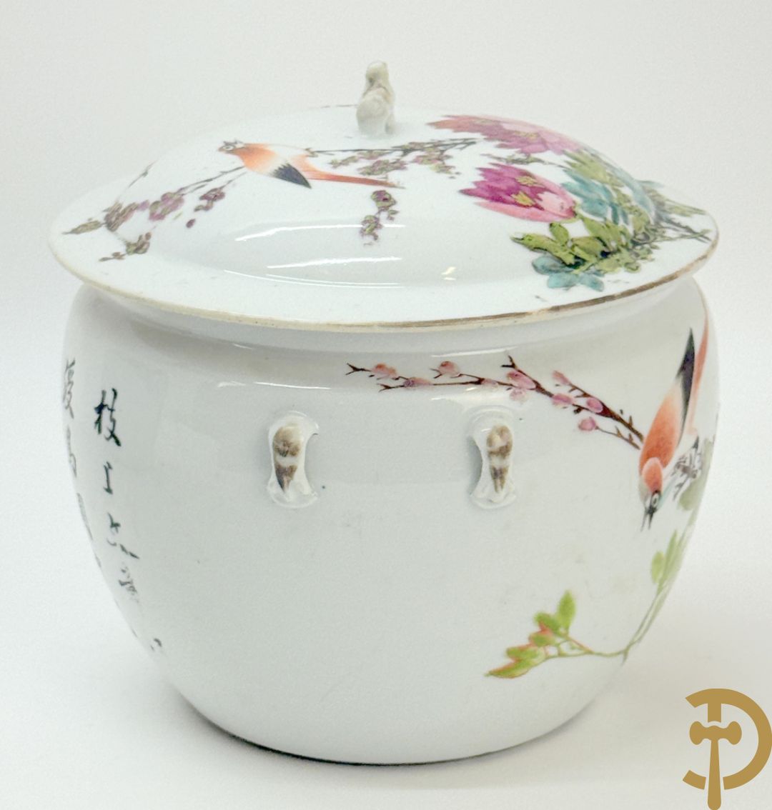 Chinese porseleinen dekselpotiche met vogel- en bloemendecor + Chinese porseleinen dekselkom met bloemen- en vogeldecor
