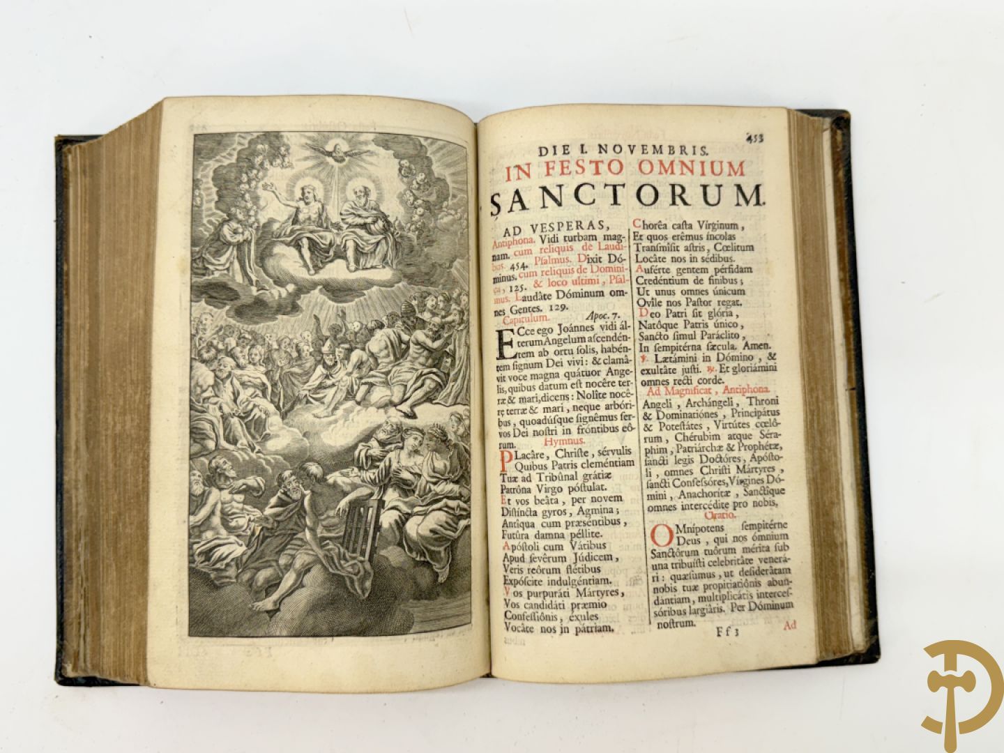 Reeks oude theologische boeken met lederen kaft 17e-18e w.o. Moralis Christiana, Missale Romanum  en Bibliorum Concordantia