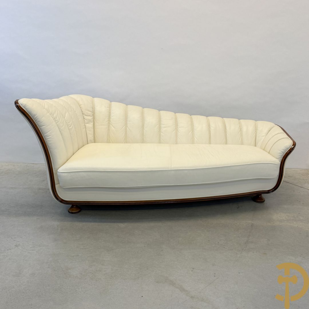 Wit lederen design zetel, Nieri getekend