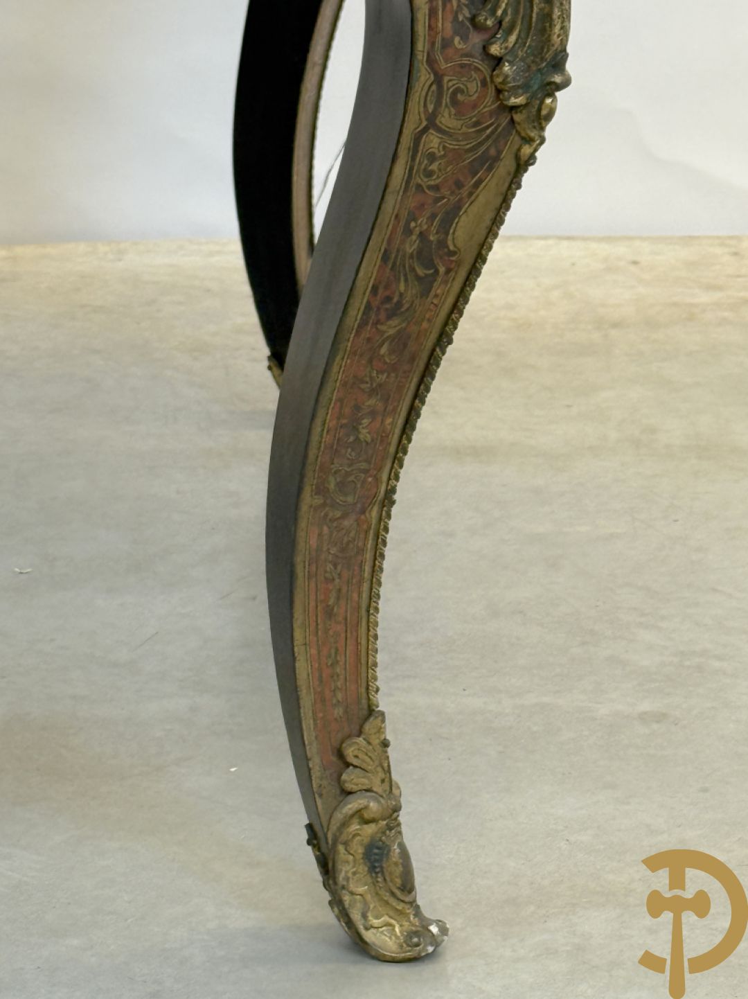 Boulle tafel met lade, Napoleon III, met mooi koperinleg en bronzen ornamenten, 19e