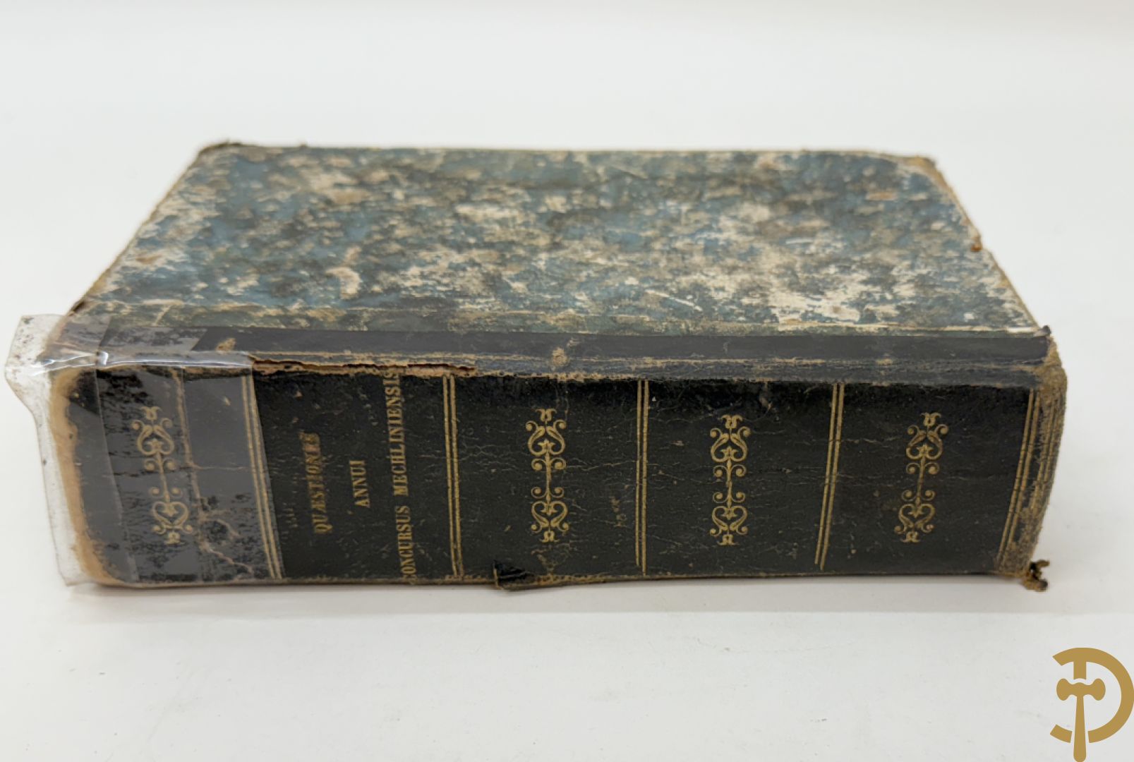 Reeks oude theologische boeken met lederen kaft 17e-18e w.o. Moralis Christiana, Missale Romanum  en Bibliorum Concordantia