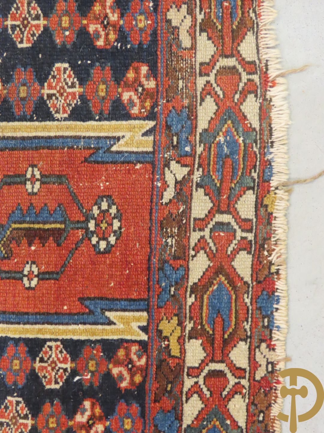 Drie oosterse handgeknoopte tapijten Kaukasus