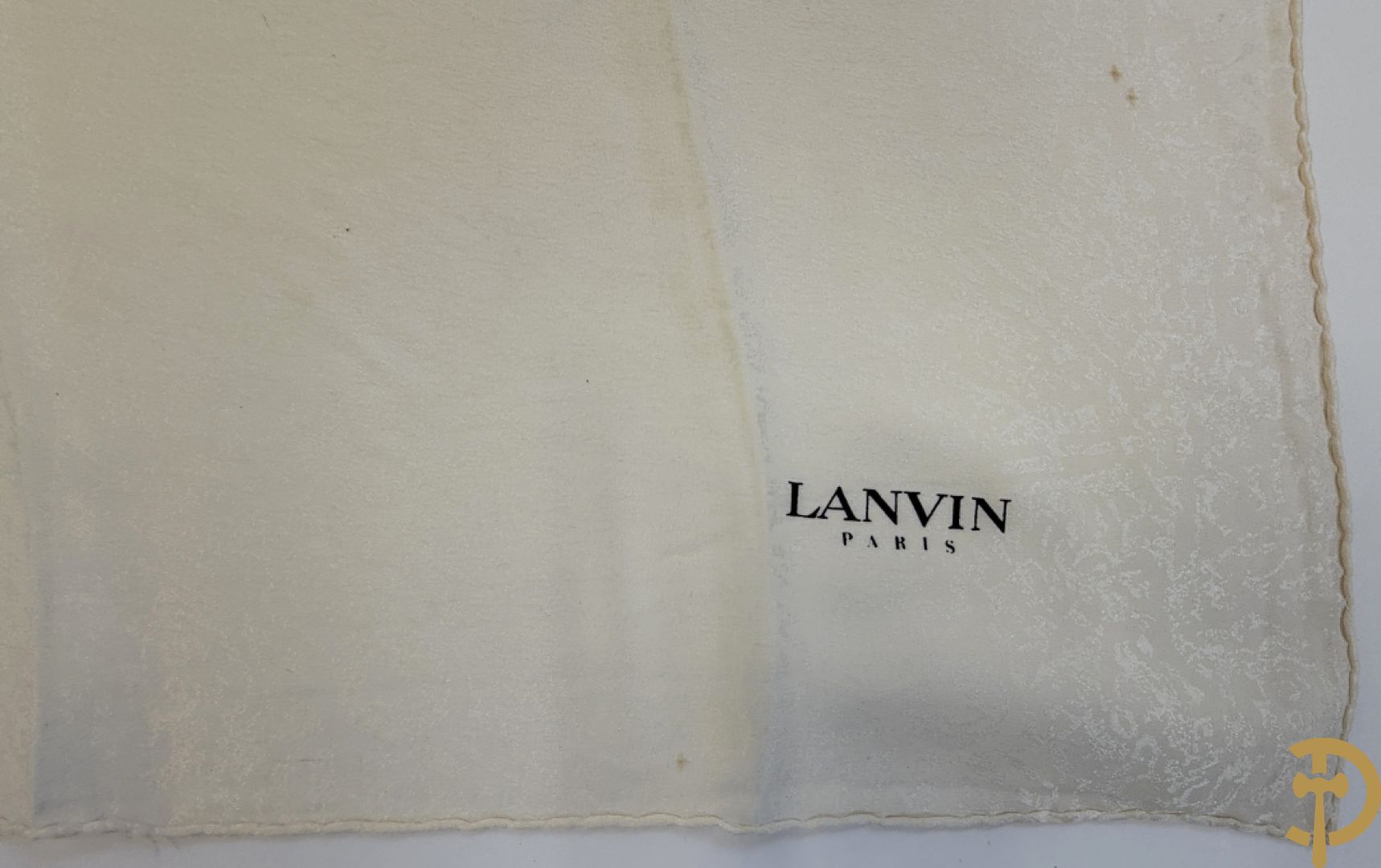 Drie foulards Lanvin Paris (nooit gedragen komt uit winkel restant)
