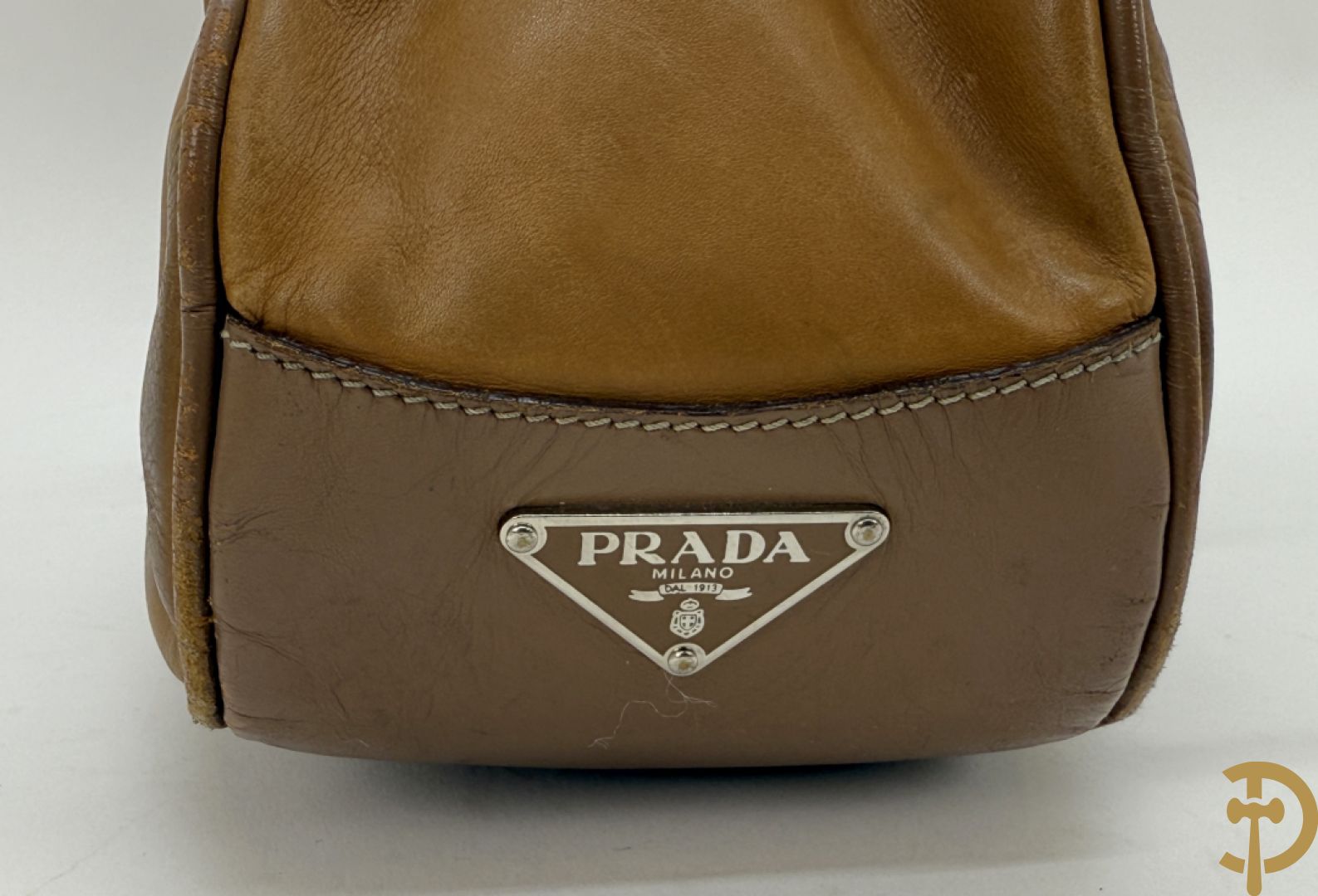 Vintage handtas Prada met bijhorende stofzak