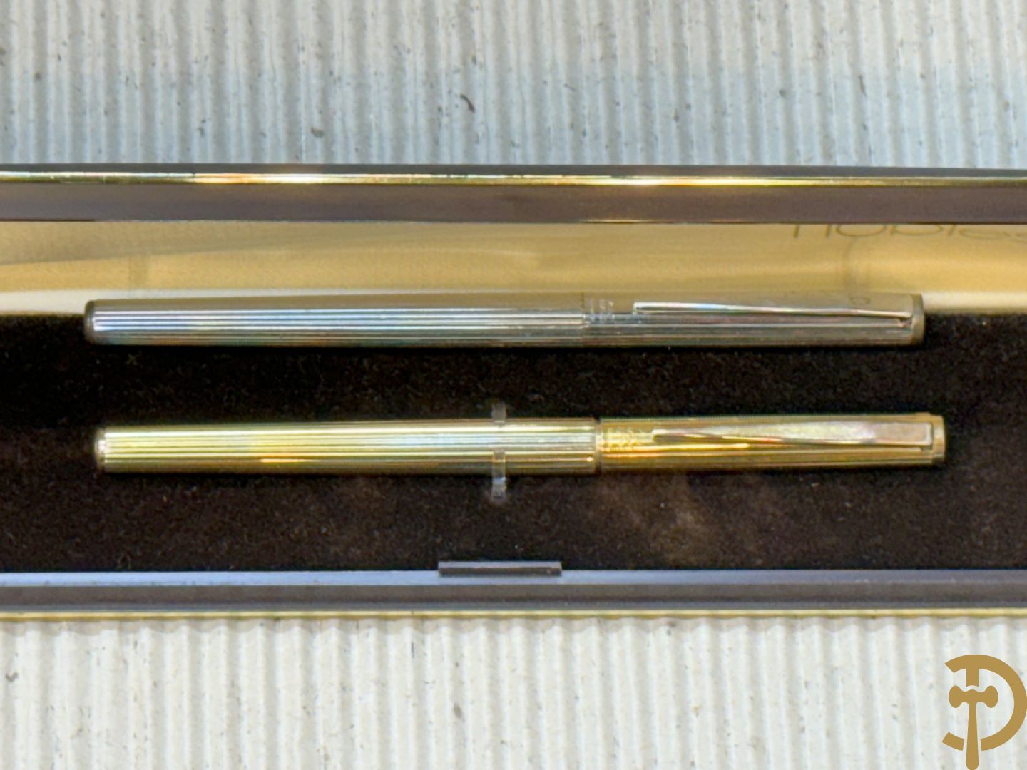 Vergulde en verzilverde vulpen Mont blanc, met gemerkte pen