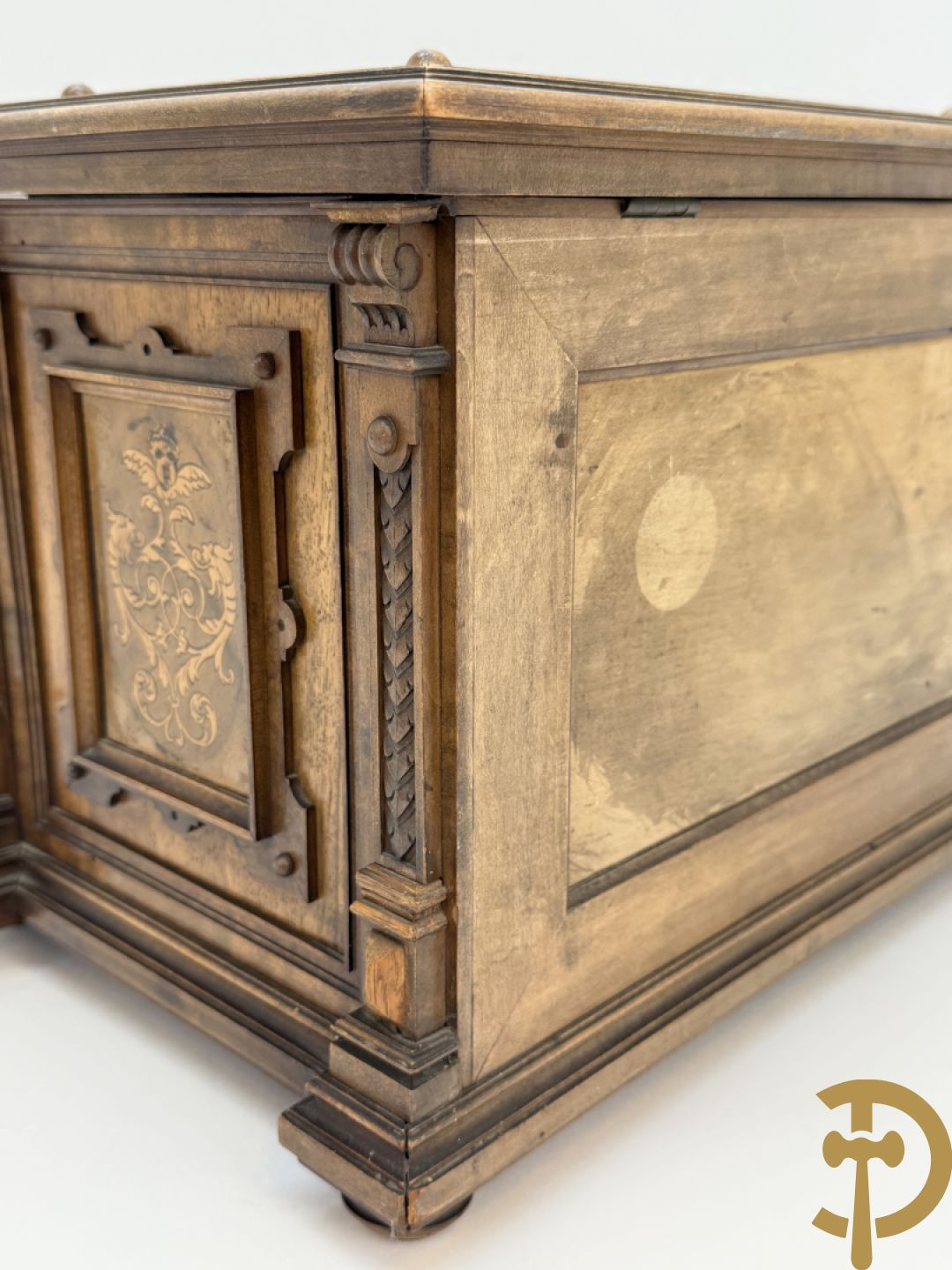 Houten gemarketteerd schatkistje