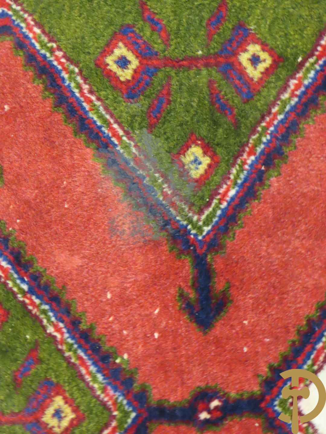 Drie oosterse handgeknoopte tapijten Kaukasus