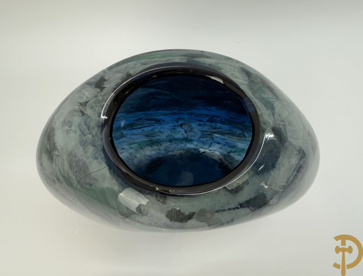 Ongetekend kleurrijke modernistische glaspasta vaas met impressionistisch landschapsdecor