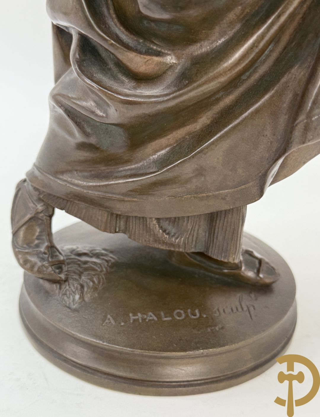 HALOU A. sculpt. getekend 