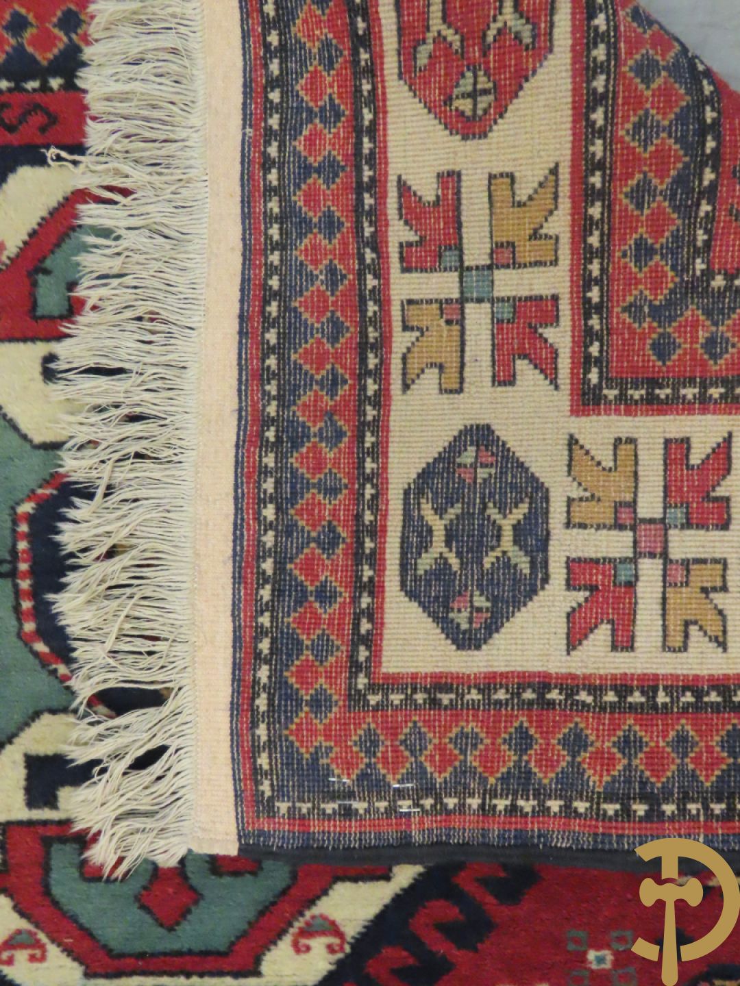 Twee oosterse handgeknoopte tapijten Hamadan en Kaukasus