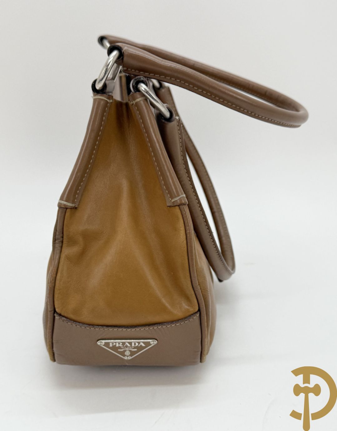 Vintage handtas Prada met bijhorende stofzak