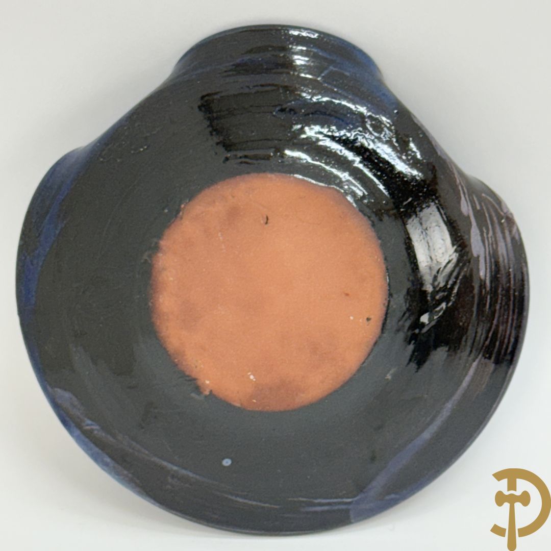 Vijf keramieken schaaltjes, expressionistische stijl, BUXO getekend