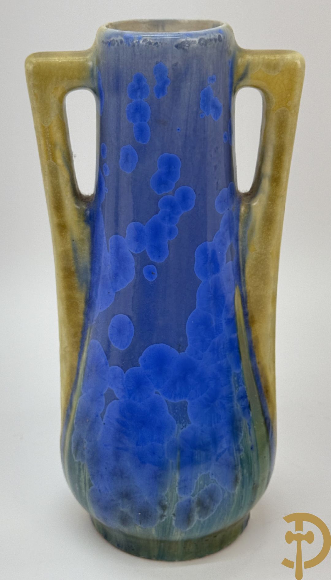 Paar Art deco vazen in meerkleurige keramiek, Pierrefonds (Oise streek), onderaan getekend V H