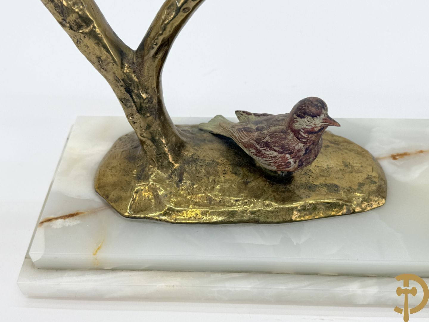 Ongetekend - Vergulde bronzen tak met zes vogels, op onix marmeren sokkel