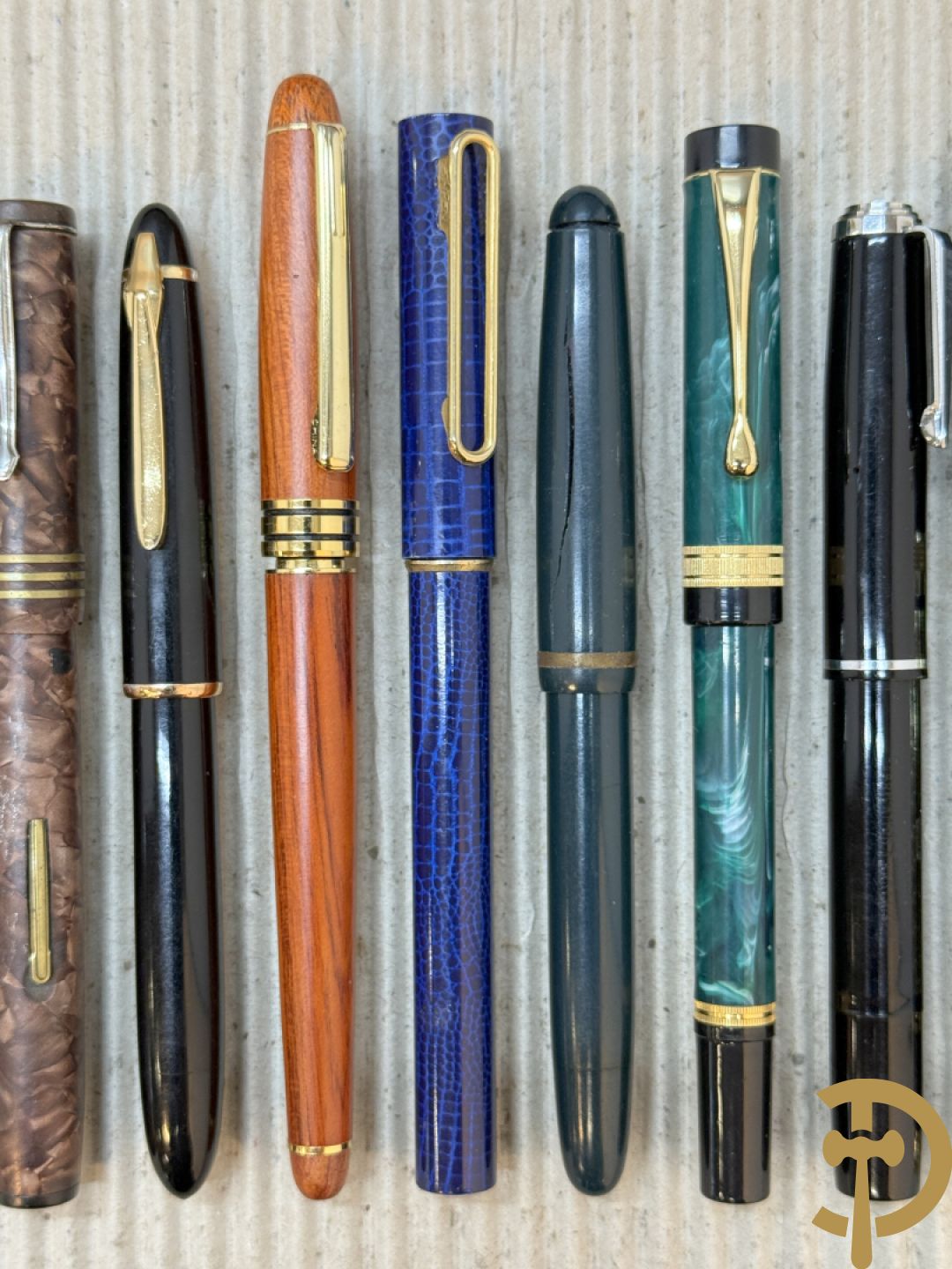 Vijftien oude vulpennen w.o. 5 uit de jaren 