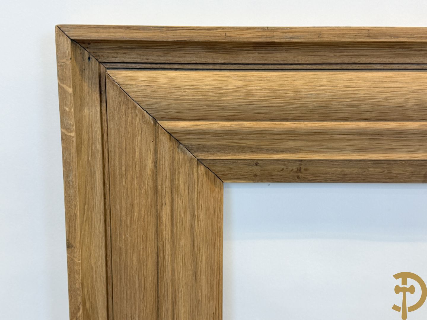 Eiken schouwmantel met gestoken molures