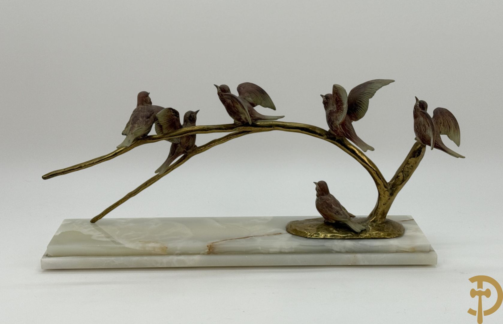 Ongetekend - Vergulde bronzen tak met zes vogels, op onix marmeren sokkel