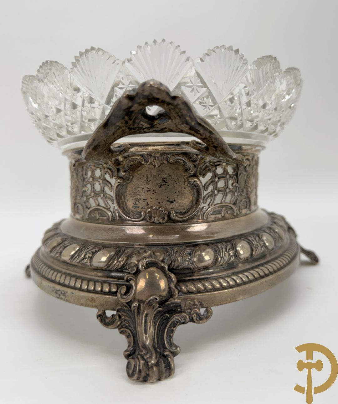 Massief zilveren ovale milieu de table met kristallen coupe