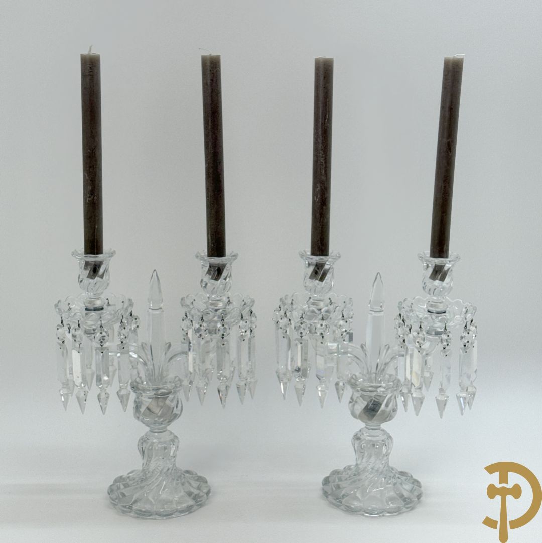Paar kandelaars in helder kristal, Baccarat