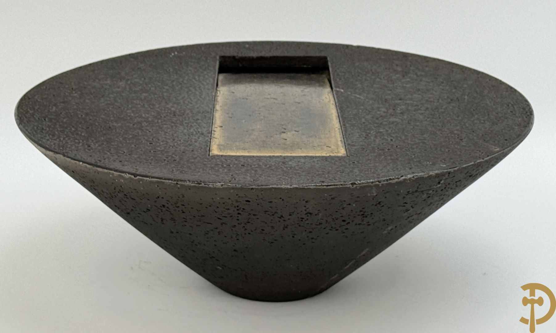 DESSAUVAGE Tjok getekend - Keramieken coupe