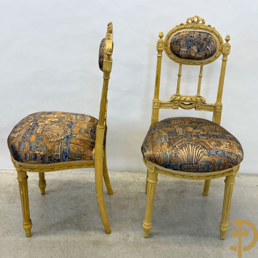 Vijfdelig gepolychromeerd Louis XVI salonensemble bestaande uit canapé, 2 fauteuils en 2 stoelen
