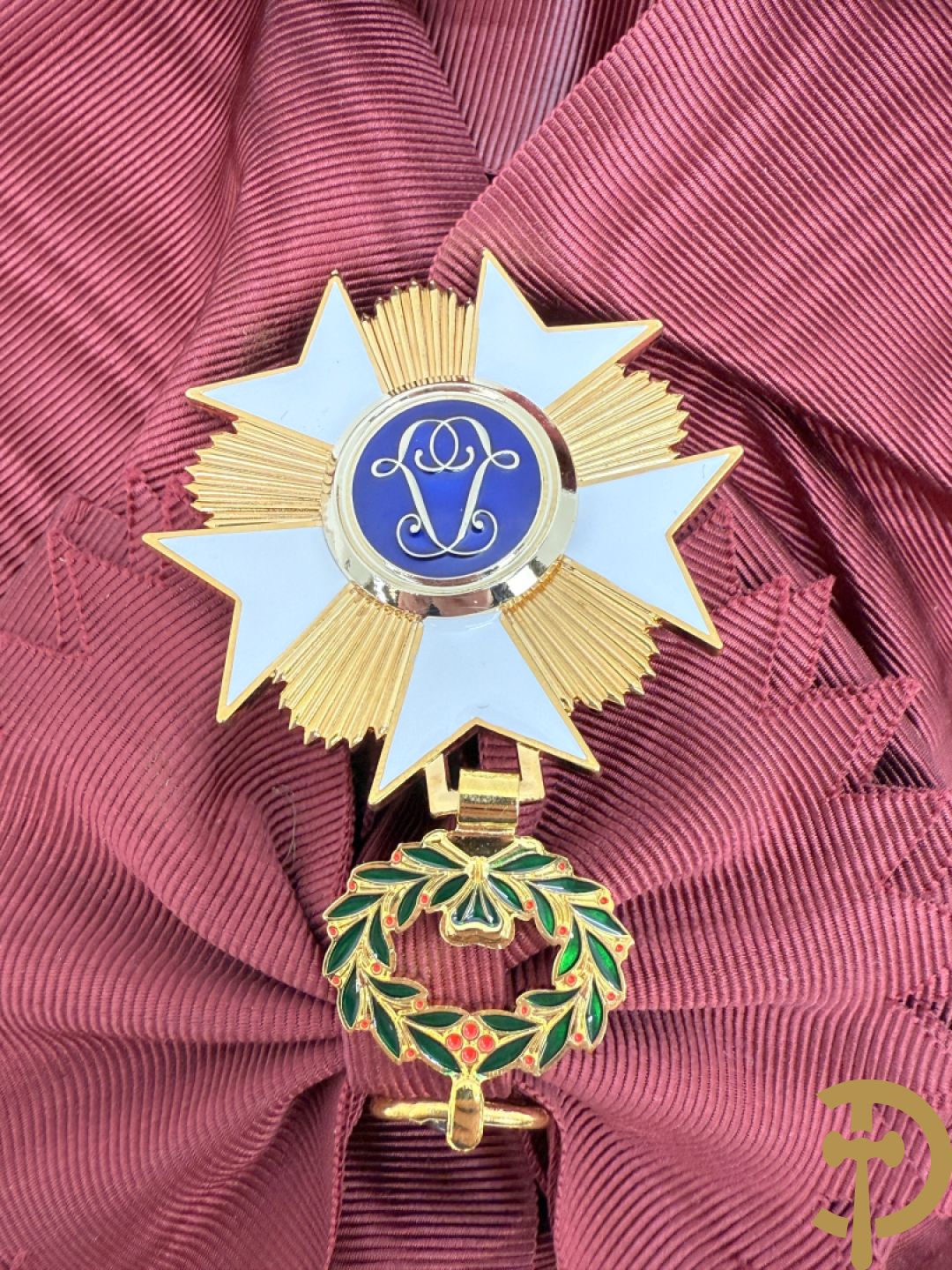 Grootlint en medaille Groot-Officier in de Orde van de Kroon