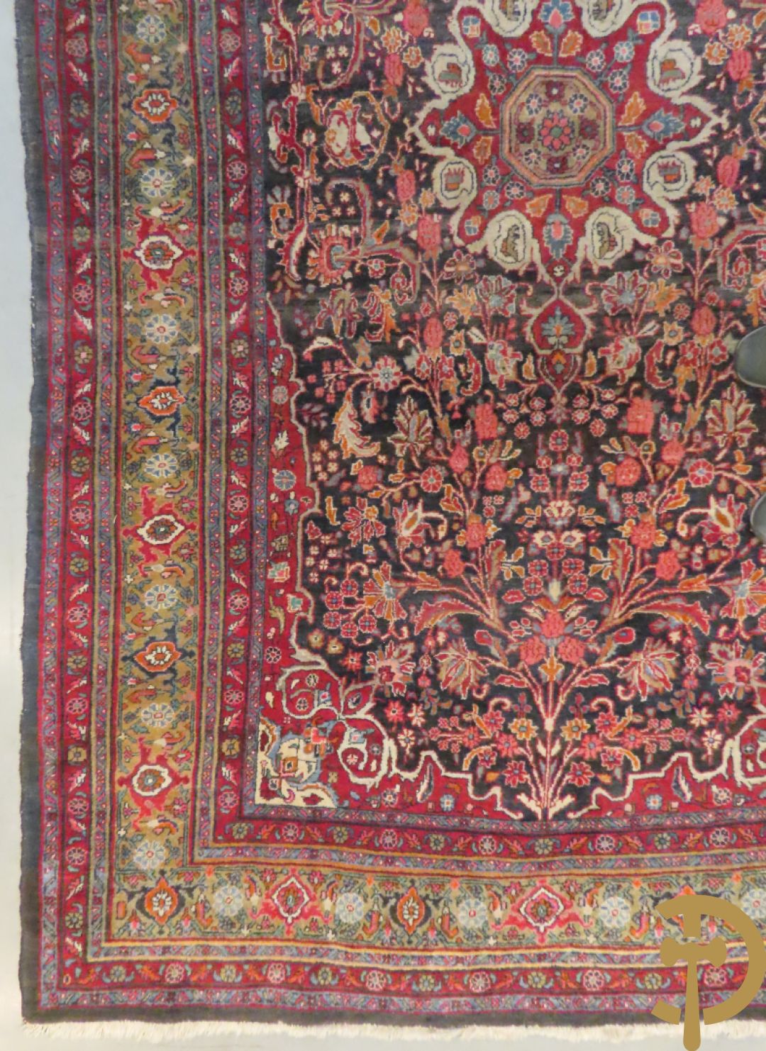 Oosters handgeknoopt tapijt Bidjar met centraal medaillon en bloemendecor