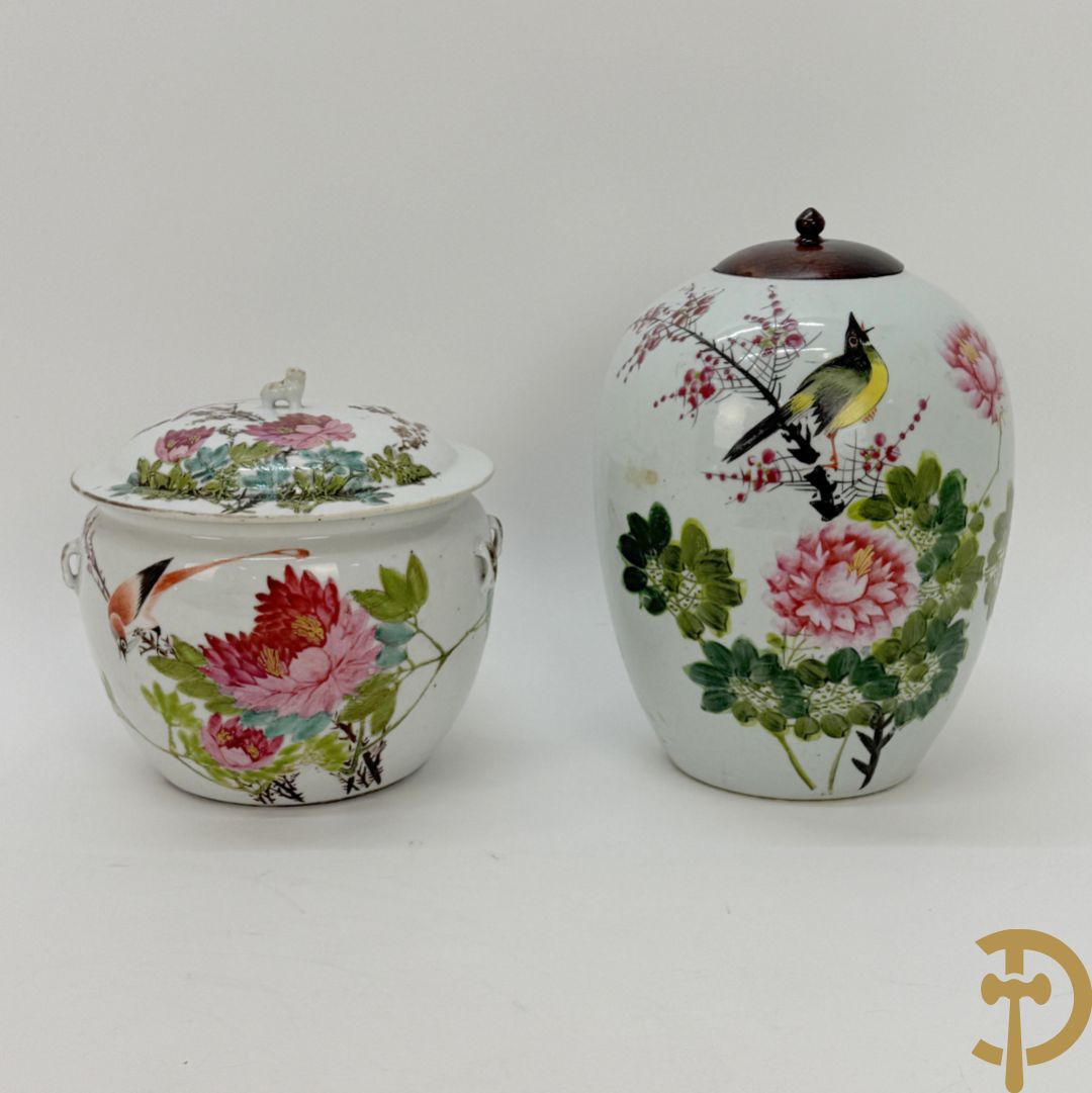 Chinese porseleinen dekselpotiche met vogel- en bloemendecor + Chinese porseleinen dekselkom met bloemen- en vogeldecor