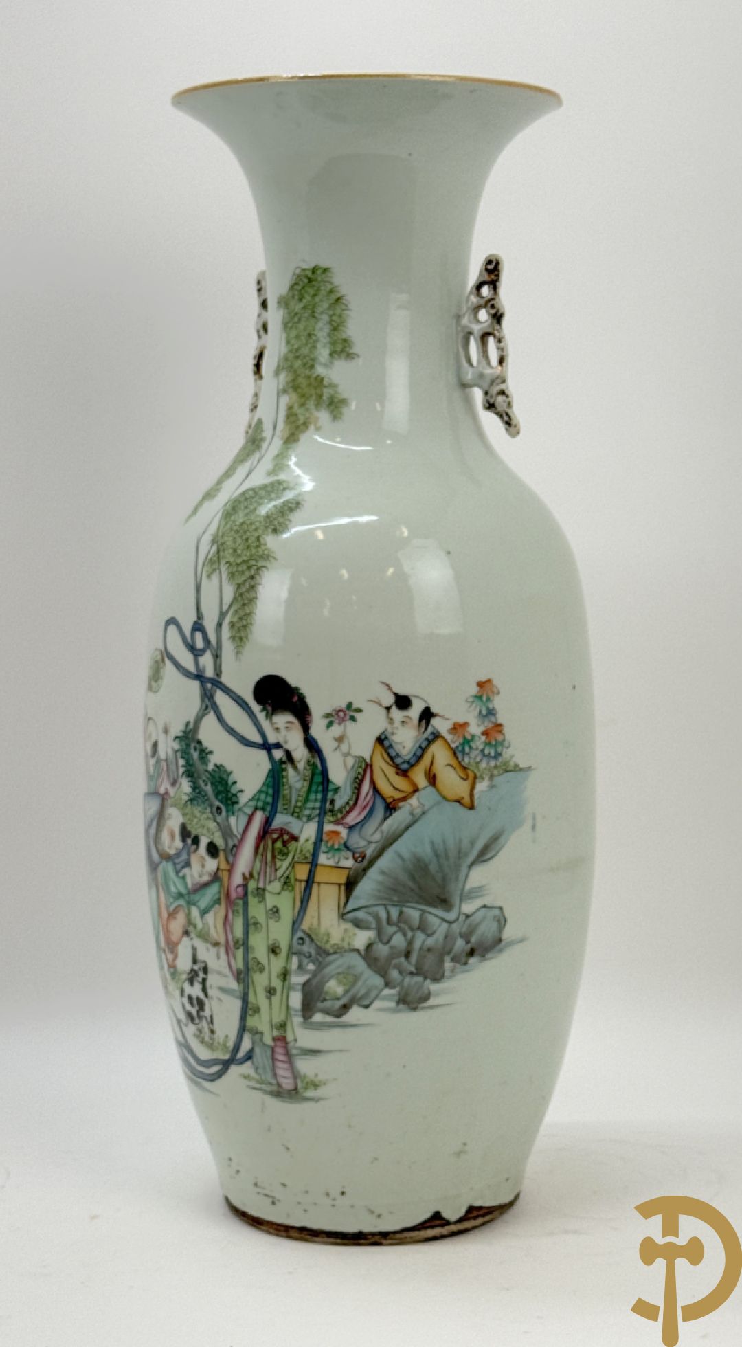 Chinese porseleinen vaas met decor van kinderen en geisha