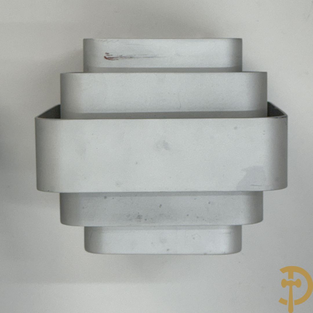 Paar wandlampen in zilverkleur naar Jules Wabbes, uitgegeven door Wever & Ducré