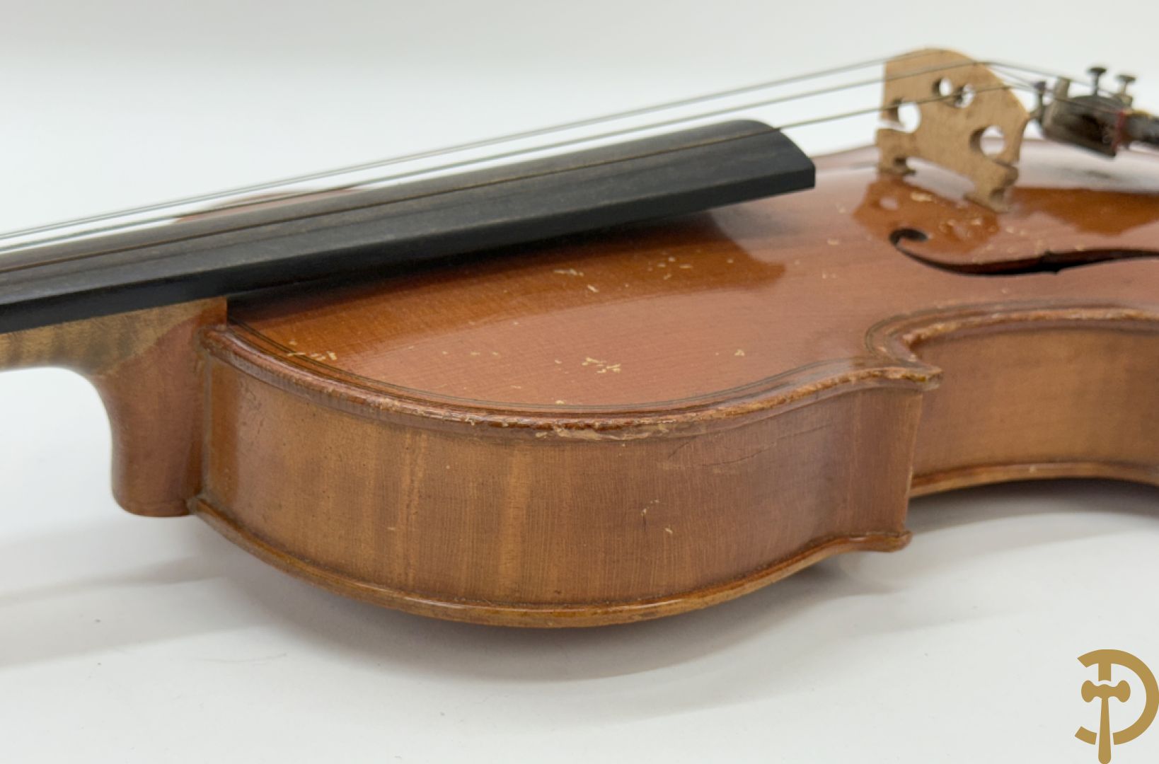 Oude viool, Caspar Da Salo N. Brescia getekend binnenin