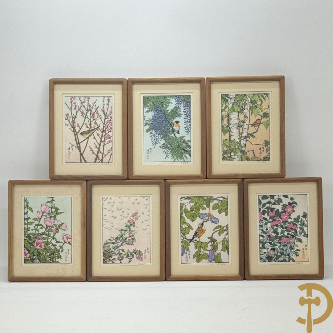 Zeven Japanse drukken met afbeeldingen van fauna en flora, gemaakt door The Franklin Gallery en getekend door Yoshida Toshi