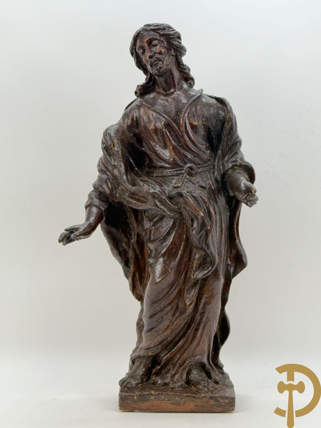 Houtgesculpteerde antieke religieuse voorstelling van evangelist, 18e