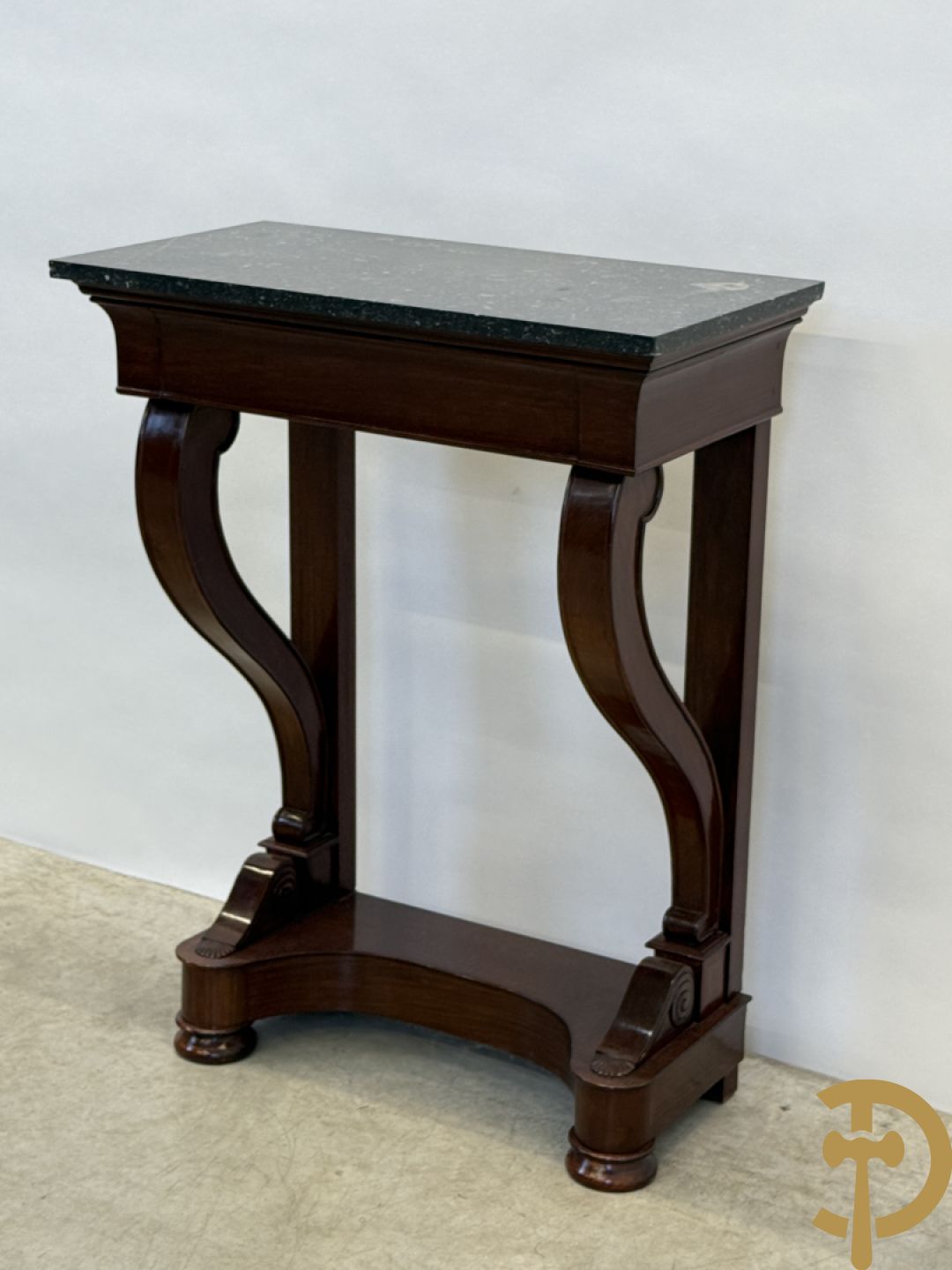 Mahoniehouten console met lade en arduinen blad, Charles X