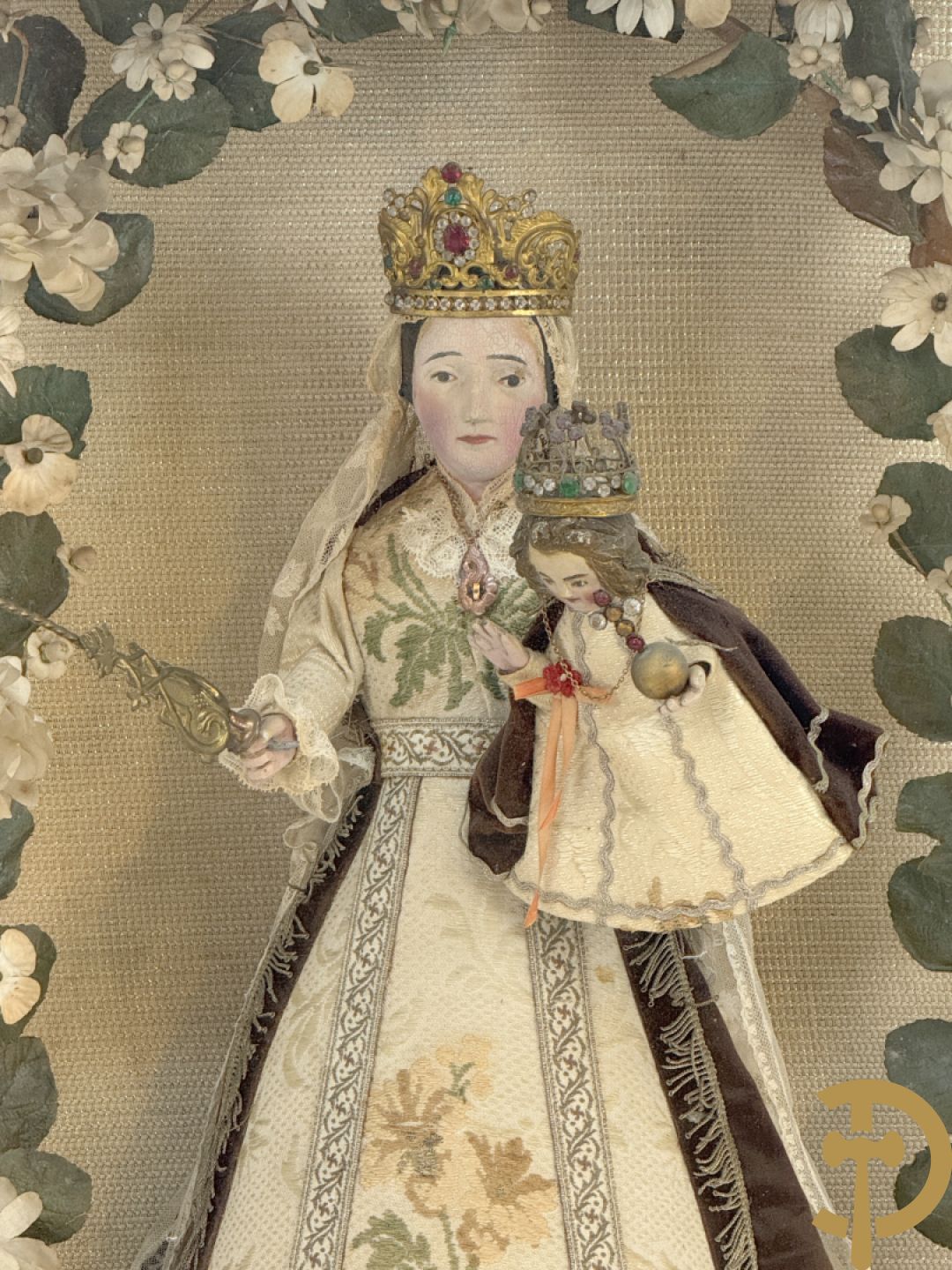 Antieke 19e Onze-Lieve-Vrouw van Heilig Hart in kapel