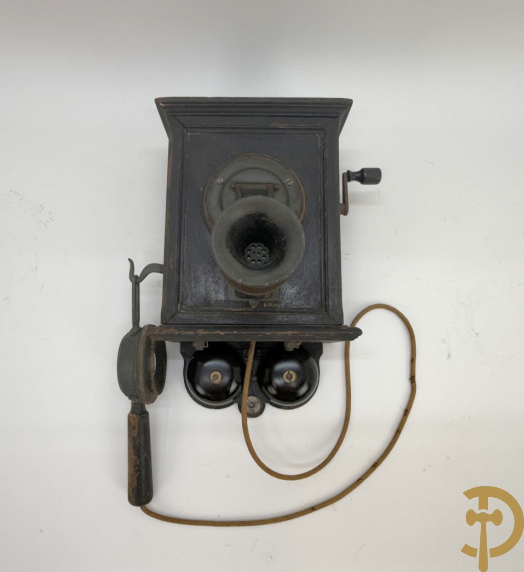 Twee koperen lampes bouillotte, 1 met bovenverlichting en 1 met kaarsenverlichting
