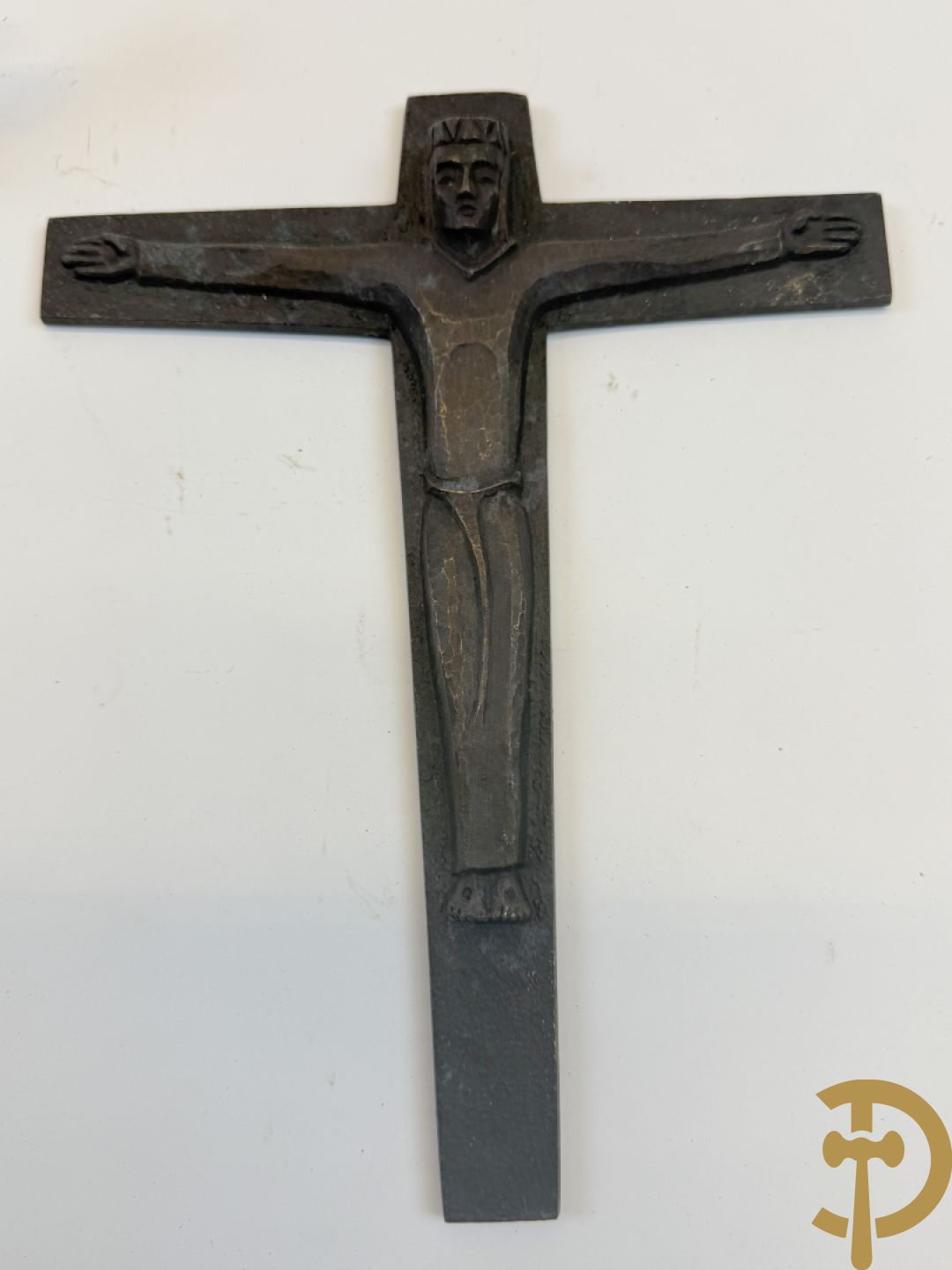 VAN DER DONCKT getekend : Lot bronzen religieuse beeldjes en corpussen