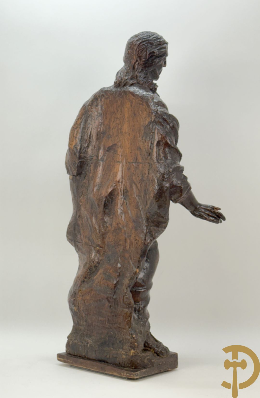 Houtgesculpteerde antieke religieuse voorstelling van evangelist, 18e
