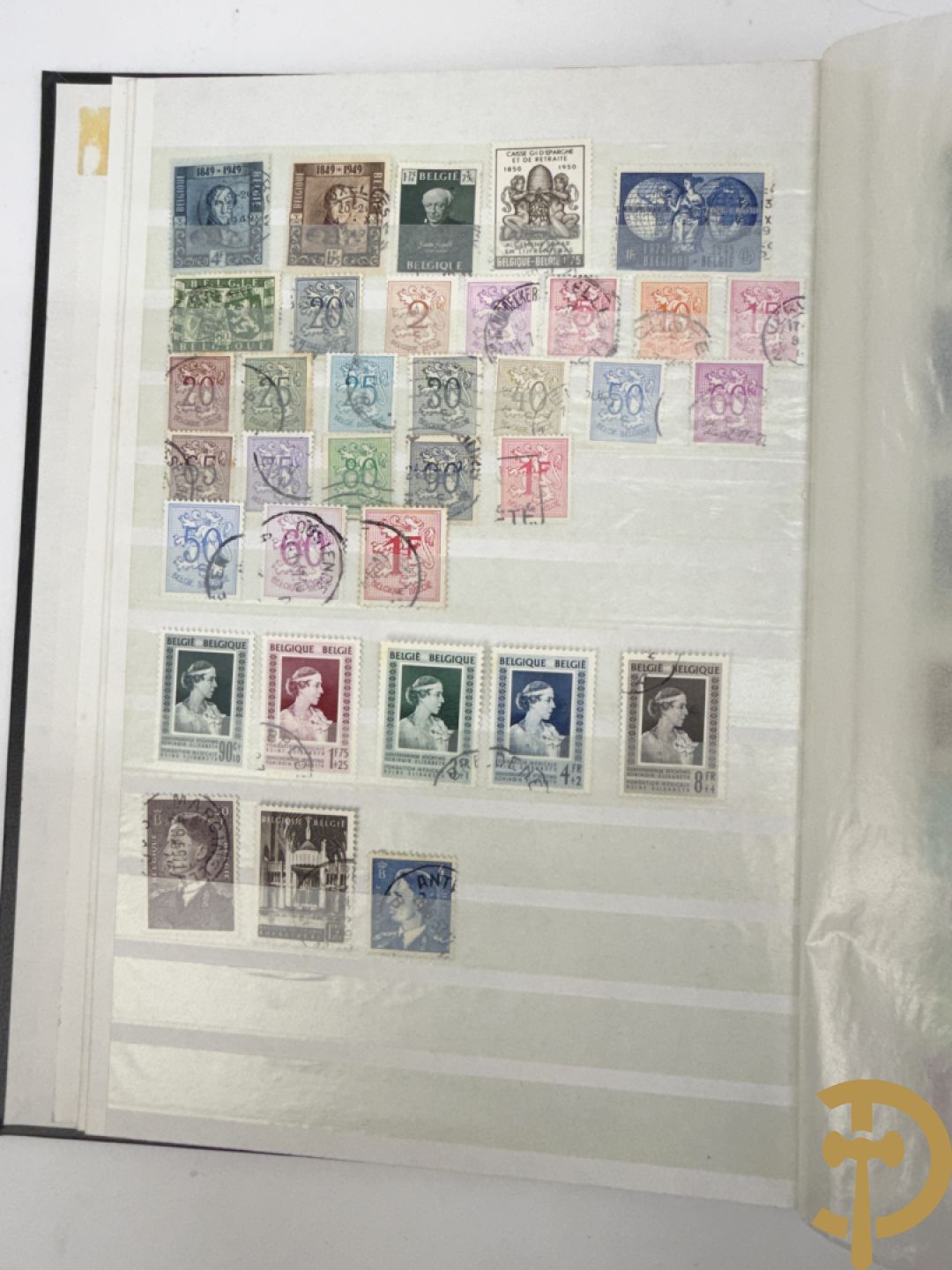 10 postzegelalbums van o.a. Duitsland, Congo, België, ... - Heel divers met veel zeldzame zegels