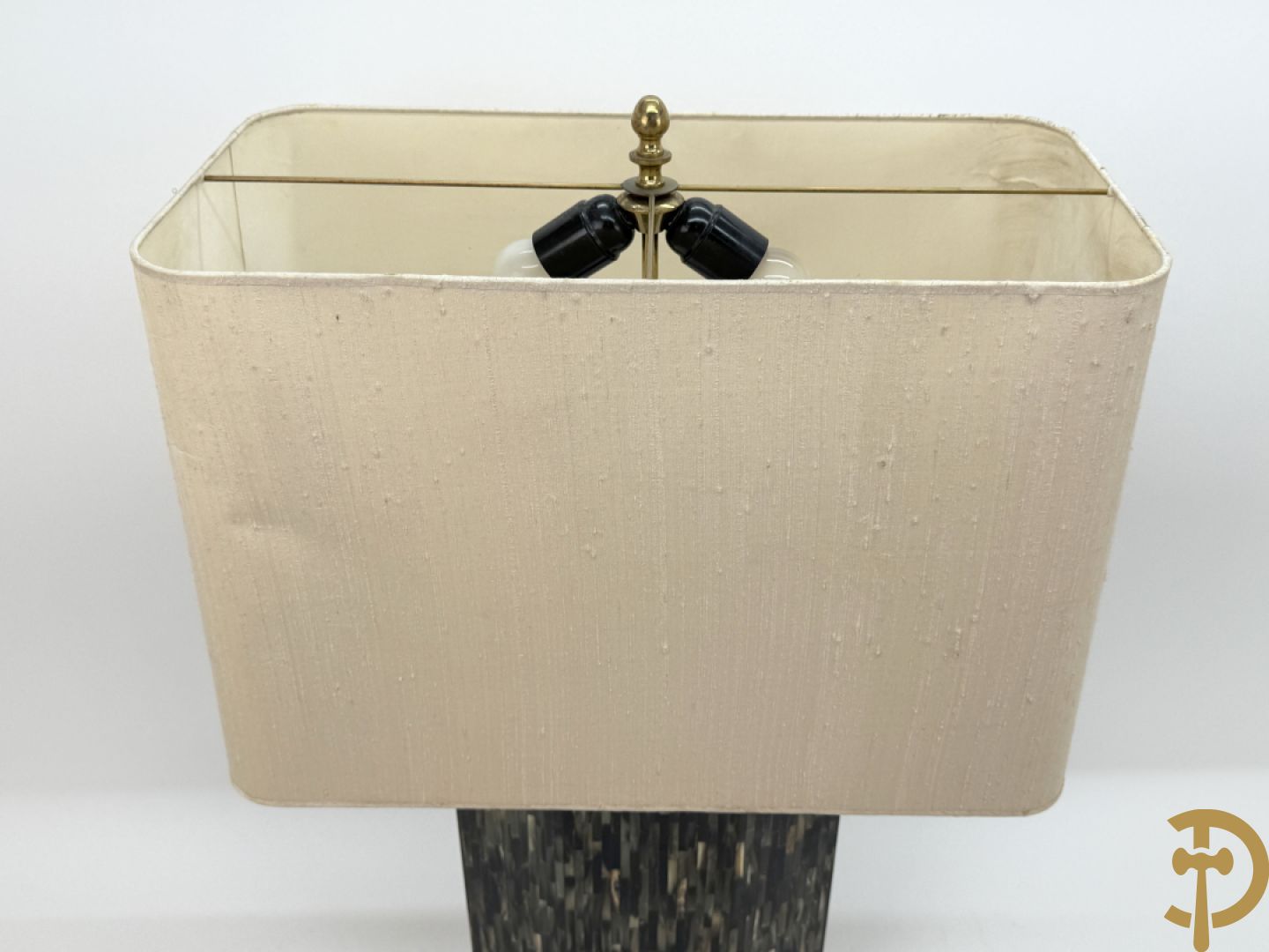 Vintage lampadaire met gestreept hoorn motief op koperen basis, jaren 