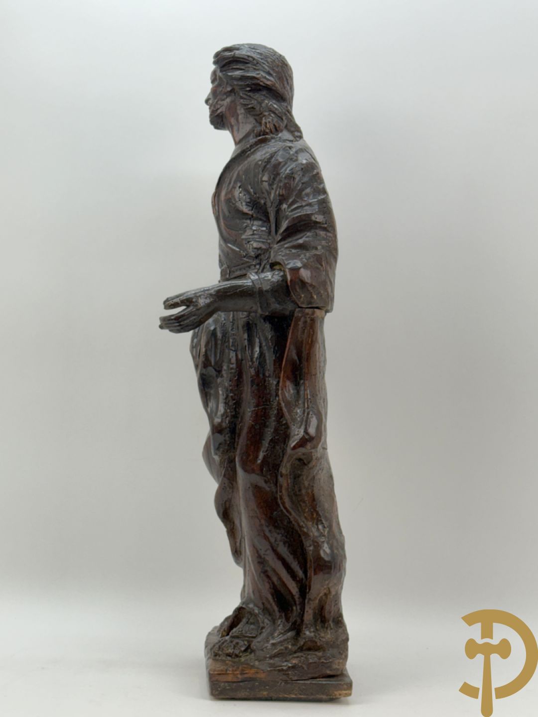 Houtgesculpteerde antieke religieuse voorstelling van evangelist, 18e