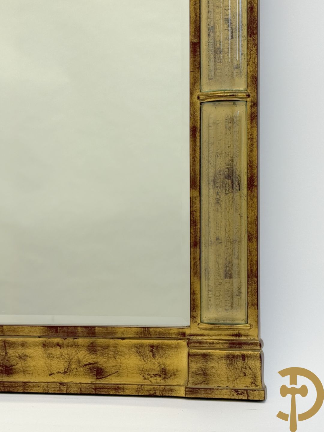 Vergulde boogvormige spiegel met zijdelings ionische zuilen, Deknudt, Vintage, jaren 
