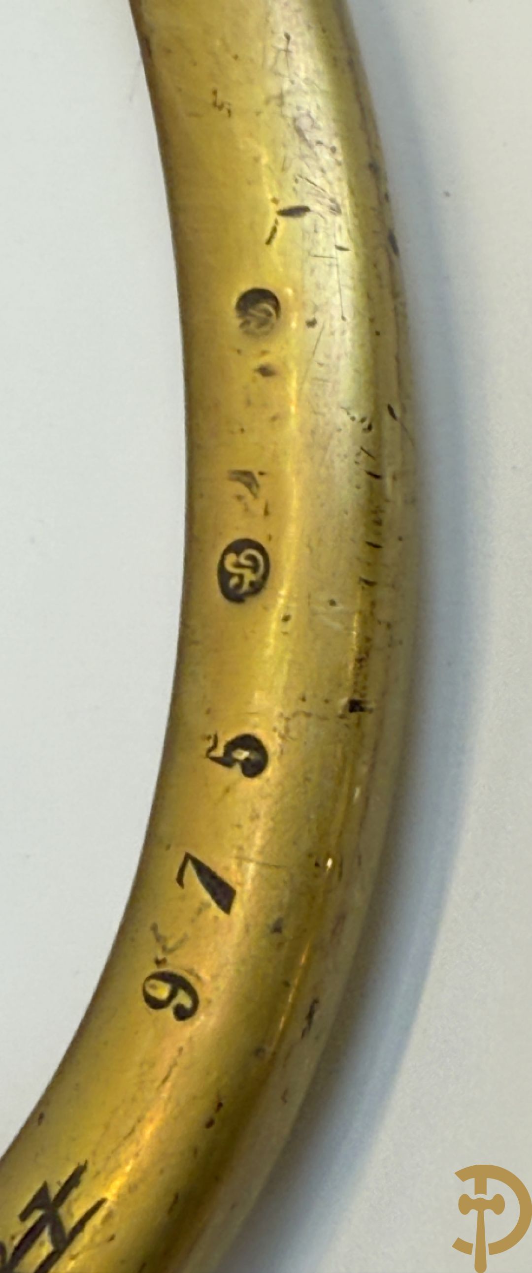 Gebogen sabel van de Franse artillerie in schede, gemerkt 1887