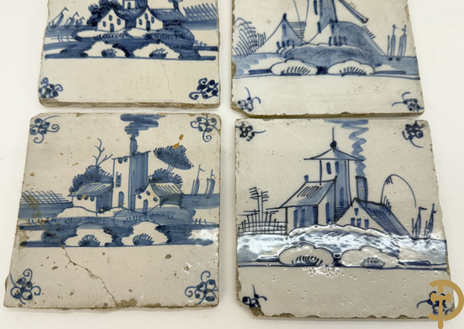 Lot 18e faience tegeltjes w..o. Delfts en Vlaams + Delftse potiche