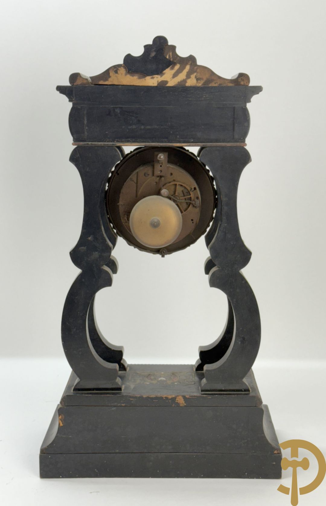 Napoleon III pendule met koper- en parelmoerinleg