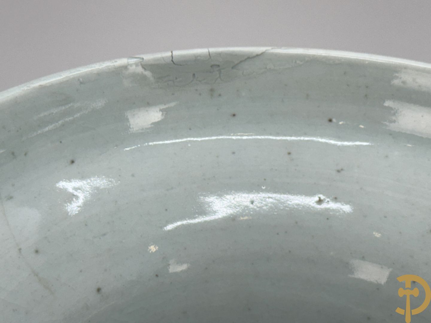Paar Chinese porseleinen blauw/wit vazen met bloemendecor