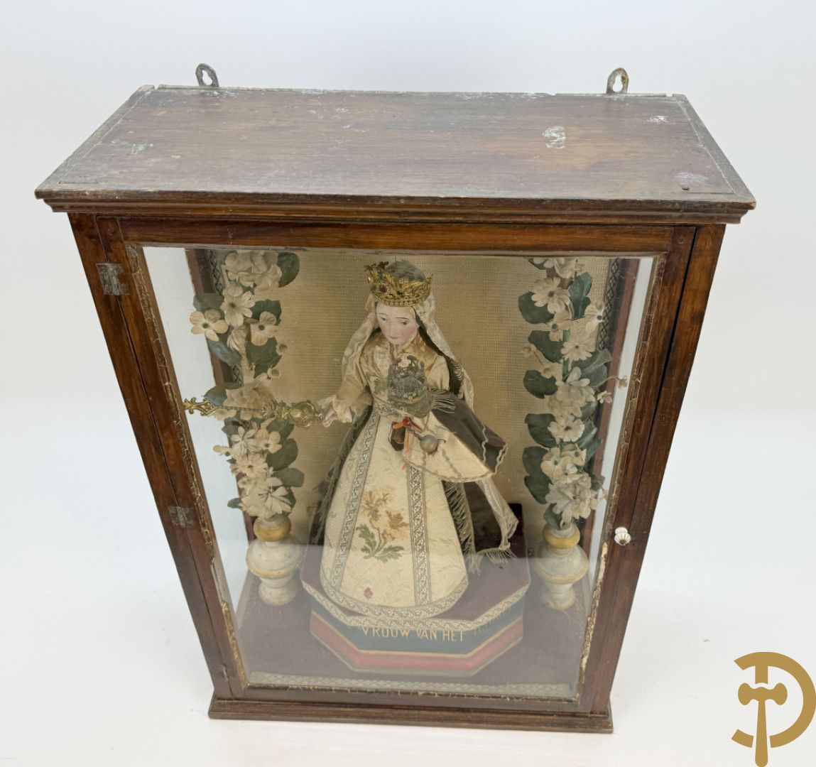 Antieke 19e Onze-Lieve-Vrouw van Heilig Hart in kapel